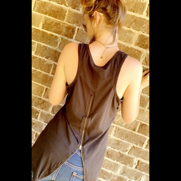 Trendy Tank - Picture 14 of 14